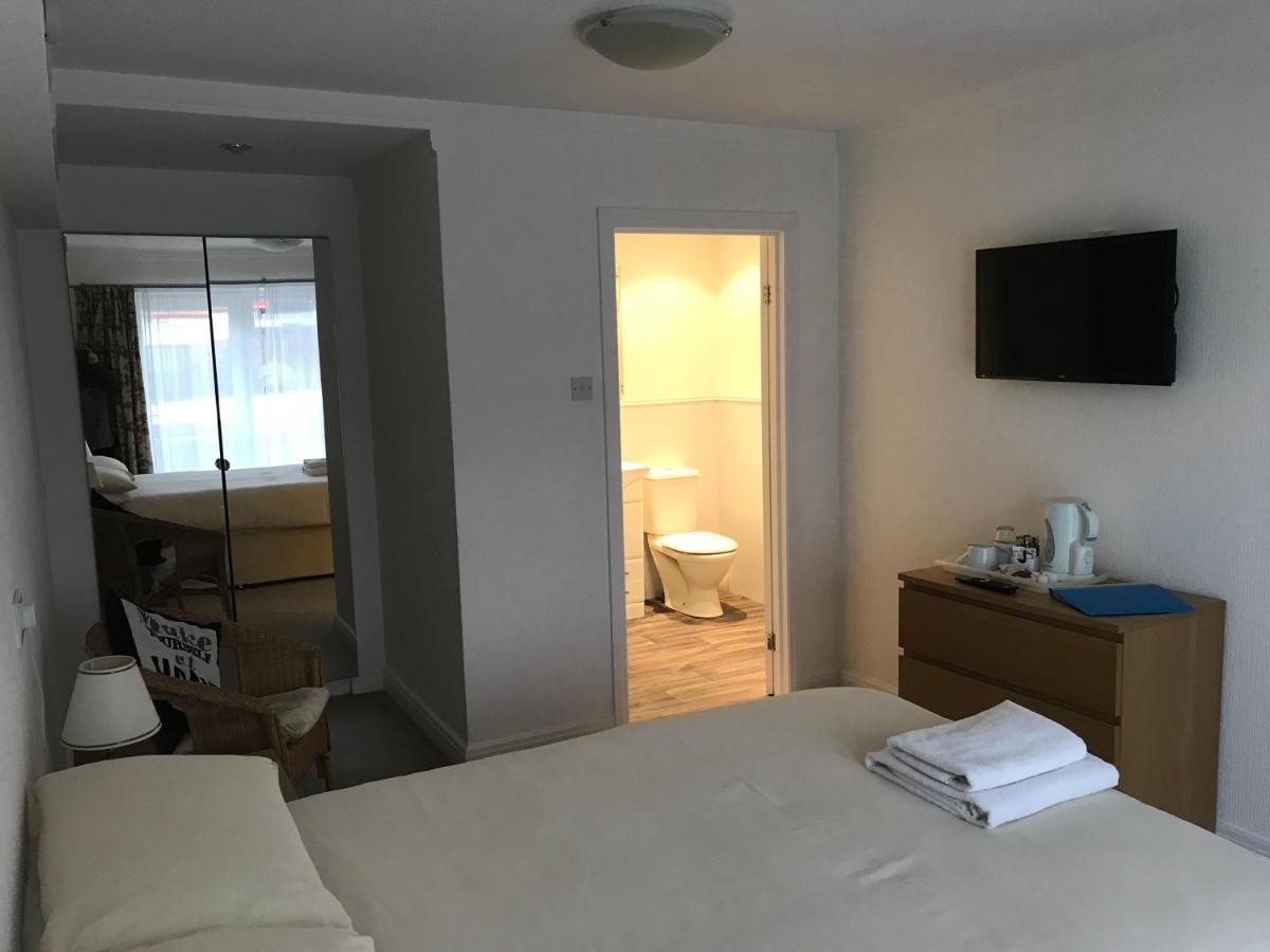 The Hawthornes Licensed Guest House Knottingley Bagian luar foto